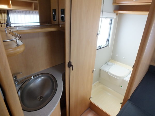 DETHLEFFS Camper 510 DB bj.2004, met TRUMA MOVER en DOUCHE - Afbeelding 21