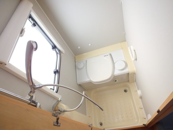 DETHLEFFS Camper 510 DB bj.2004, met TRUMA MOVER en DOUCHE - Afbeelding 22