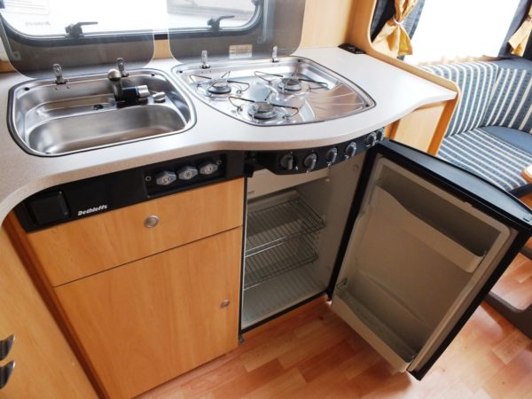 DETHLEFFS Camper 510 DB bj.2004, met TRUMA MOVER en DOUCHE - Afbeelding 16