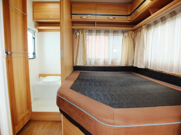 DETHLEFFS Camper bj.2011, MOVER, VOORTENT, UITBOUW, DOUCHE - Afbeelding 10