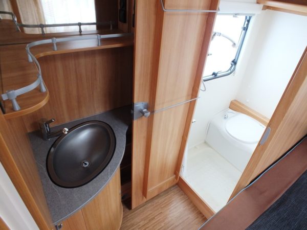 DETHLEFFS Camper bj.2011, MOVER, VOORTENT, UITBOUW, DOUCHE - Afbeelding 23