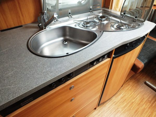 DETHLEFFS Camper bj.2011, MOVER, VOORTENT, UITBOUW, DOUCHE - Afbeelding 16