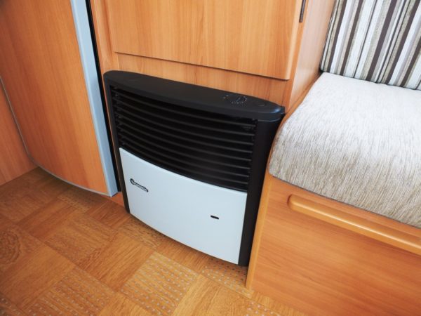 Caravelair Antares Luxe 416, bj.2012 met stapelbed, voortent - Afbeelding 26