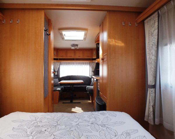 Hobby Exclusive 560 bj.2005 MET MOVER, VOORTENT en QUEENSBED - Afbeelding 19