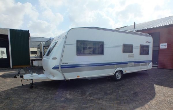Hobby Exclusive 560 bj.2005 MET MOVER, VOORTENT en QUEENSBED - Afbeelding 2