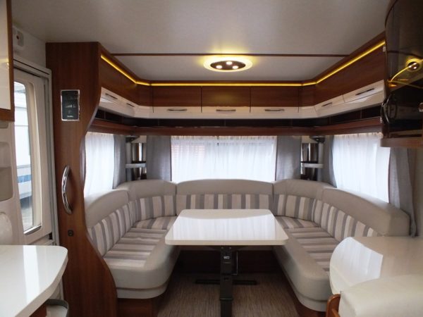 Hobby Vip 645 UMFE BJ. 2015 MIDDENZIT, VOORTENT - Afbeelding 8