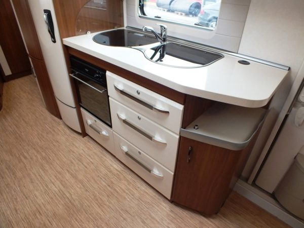 Hobby Vip 645 UMFE BJ. 2015 MIDDENZIT, VOORTENT - Afbeelding 25