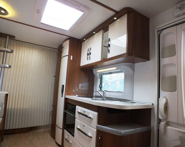 Hobby Vip 645 UMFE BJ. 2015 MIDDENZIT, VOORTENT - Afbeelding 34