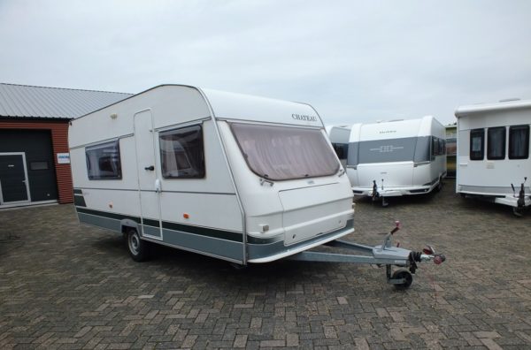 Chateau Caratt 480, bj.2000, 5 persoons met voortent