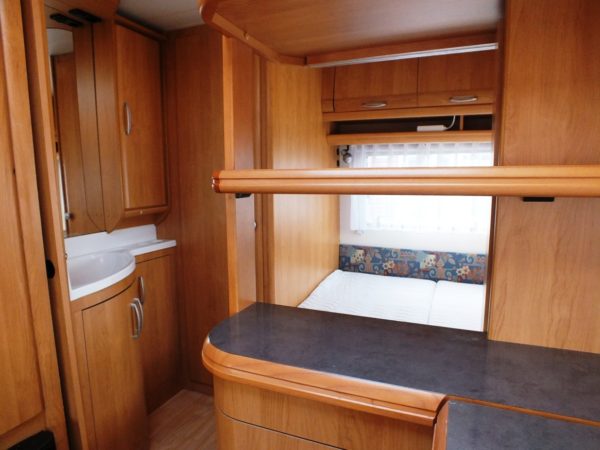 Hobby Excellent 495 bj.2000 MET AIRCO, voortent en luifel - Afbeelding 17