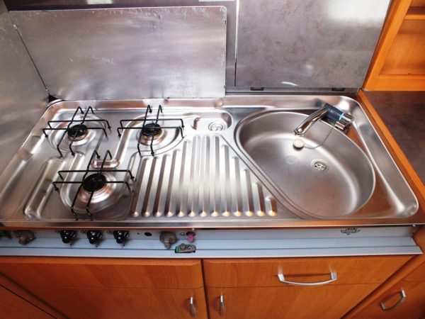Hobby Excellent 495 bj.2000 MET AIRCO, voortent en luifel - Afbeelding 13