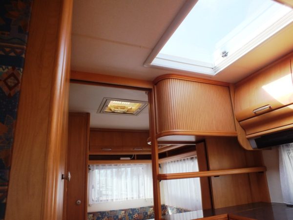 Hobby Excellent 495 bj.2000 MET AIRCO, voortent en luifel - Afbeelding 19