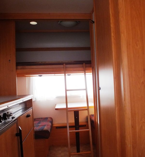 Knaus Sudwind bj.1995 met stapelbed en voortent - Afbeelding 6