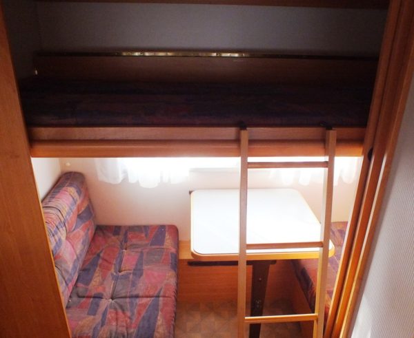 Knaus Sudwind bj.1995 met stapelbed en voortent - Afbeelding 7