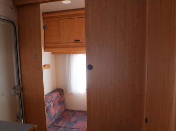 Knaus Sudwind bj.1995 met stapelbed en voortent - Afbeelding 15