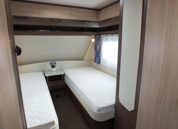 Hobby De Luxe 560UL, bj.2015 TOP STAAT - Afbeelding 10