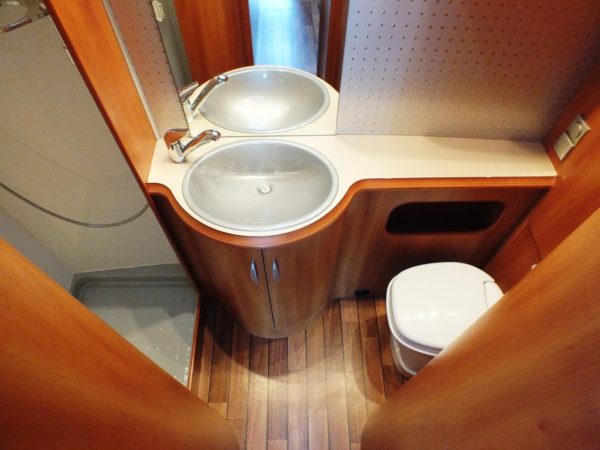 CAMPER HOBBY 650 ES, FIAT DUCATO 2.3 bj.2009, met AIRCO - Afbeelding 16