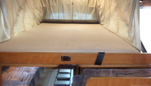 CAMPER RAPIDO VOLKSWAGEN T4 2.4 DIESEL bj.95 - Afbeelding 14