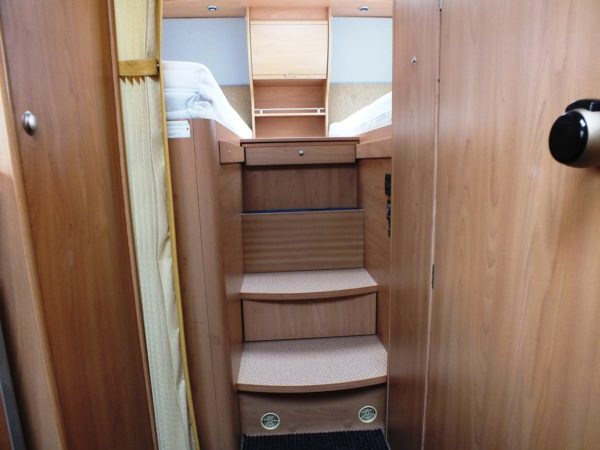 CAMPER BURSTNER T-STAR 710, MERCEDES 316CDI, bj.2004 - Afbeelding 9