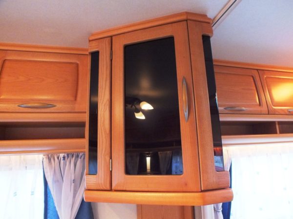 Hobby Prestige 720UMF, bj. 2003, 5 persoons - Afbeelding 29
