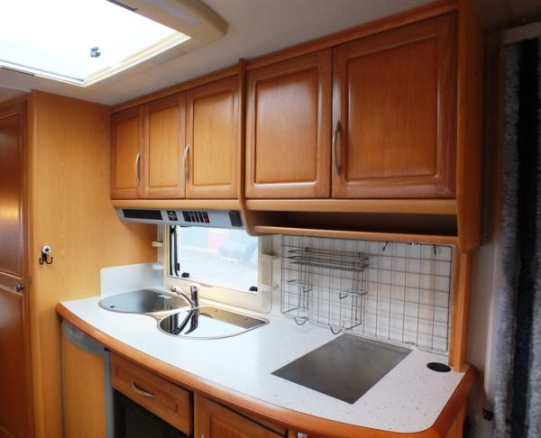Hobby Prestige 720UMF, bj. 2003, 5 persoons - Afbeelding 17