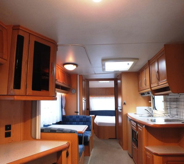 Hobby Prestige 720UMF, bj. 2003, 5 persoons - Afbeelding 10