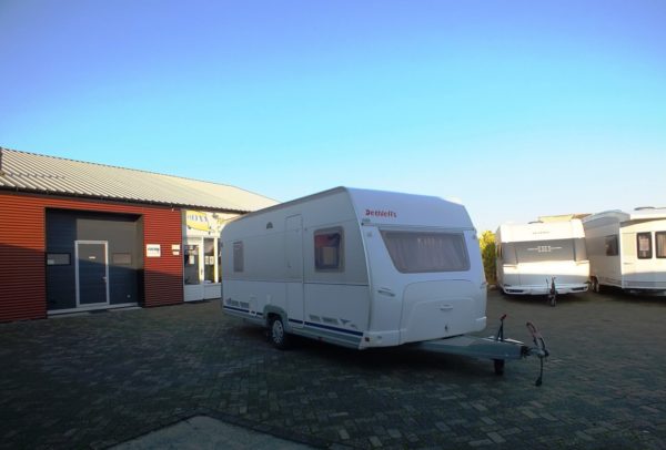 Dethleffs Beduin 510DB,bj.2002, fransbed, mover en voortent