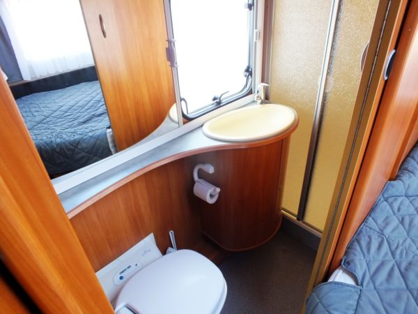 Dethleffs Beduin 510DB,bj.2002, fransbed, mover en voortent - Afbeelding 11