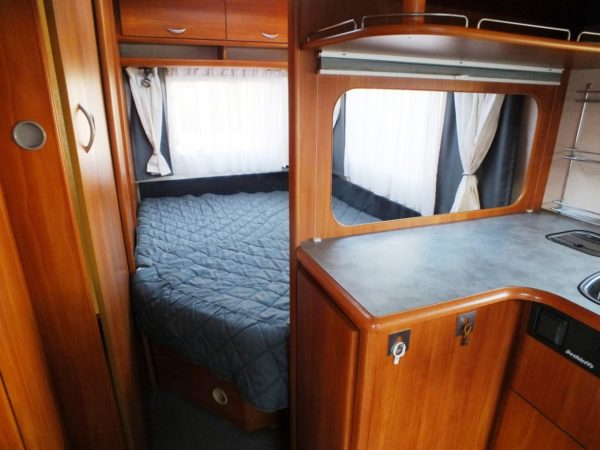 Dethleffs Beduin 510DB,bj.2002, fransbed, mover en voortent - Afbeelding 7