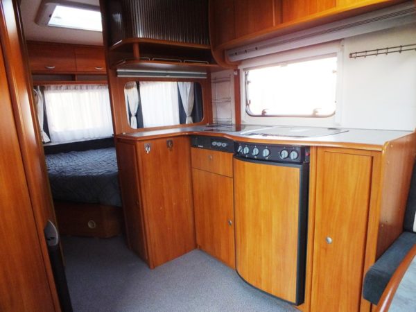 Dethleffs Beduin 510DB,bj.2002, fransbed, mover en voortent - Afbeelding 6
