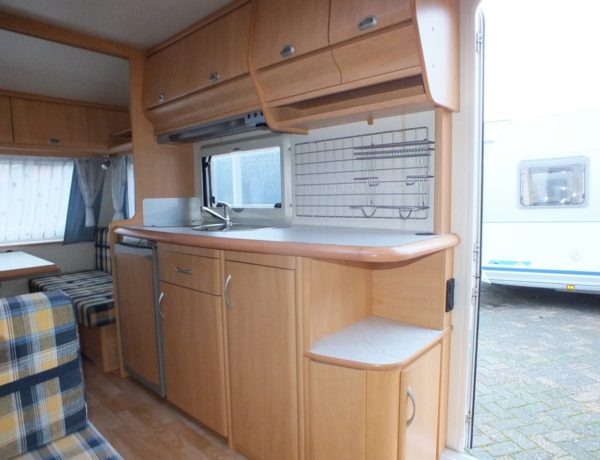HOBBY De Luxe 440 SB bj.2002, met VOORTENT - Afbeelding 14