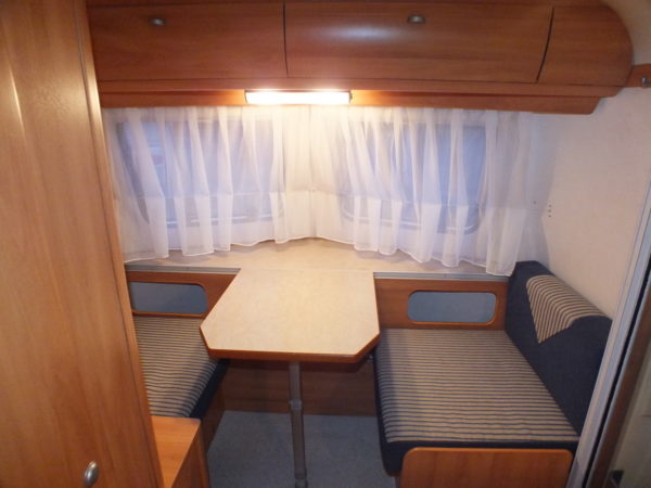 ERIBA Touring 430 GT bj.2006, VAST BED, CASSETTE WC, MOVER - Afbeelding 10