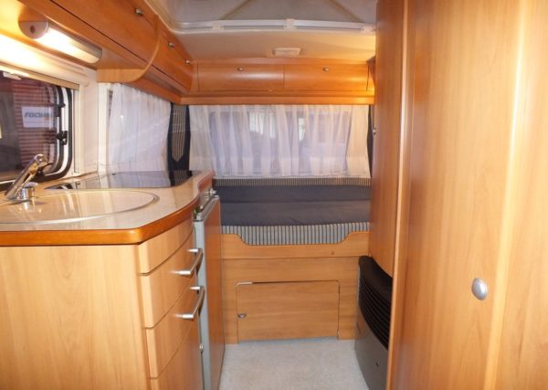 ERIBA Touring 430 GT bj.2006, VAST BED, CASSETTE WC, MOVER - Afbeelding 7