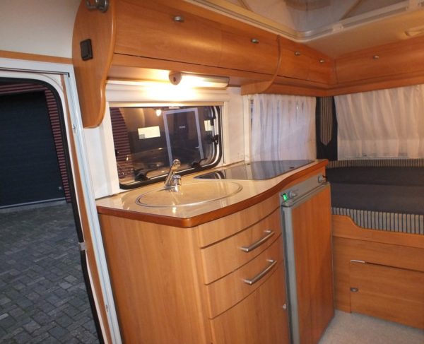 ERIBA Touring 430 GT bj.2006, VAST BED, CASSETTE WC, MOVER - Afbeelding 13