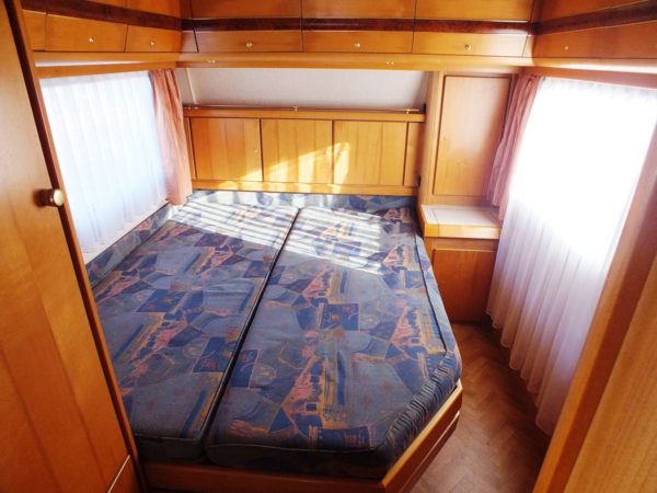 Wilk 580, bj.96 met fransbed en voortent - Afbeelding 19