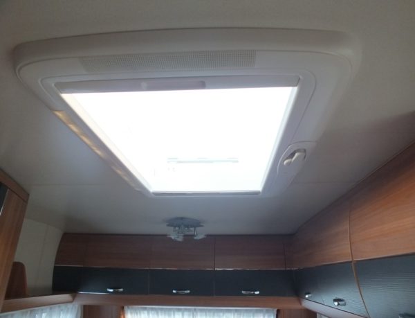 HOBBY De Luxe 380 TB bj.2011, met THULE ZAKLUIFEL - Afbeelding 25
