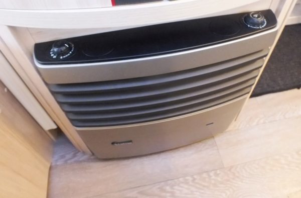 Hobby De Luxe Edition 460 UFE BJ.2019, met Cassetteluifel - Afbeelding 15