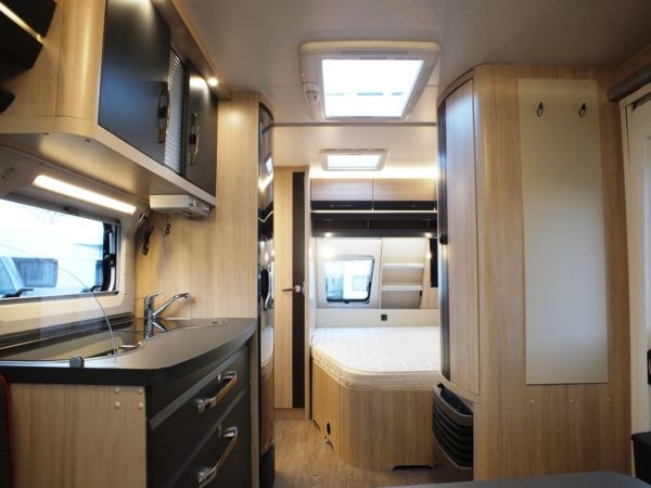Hobby De Luxe Edition 460 UFE BJ.2019, met Cassetteluifel - Afbeelding 11