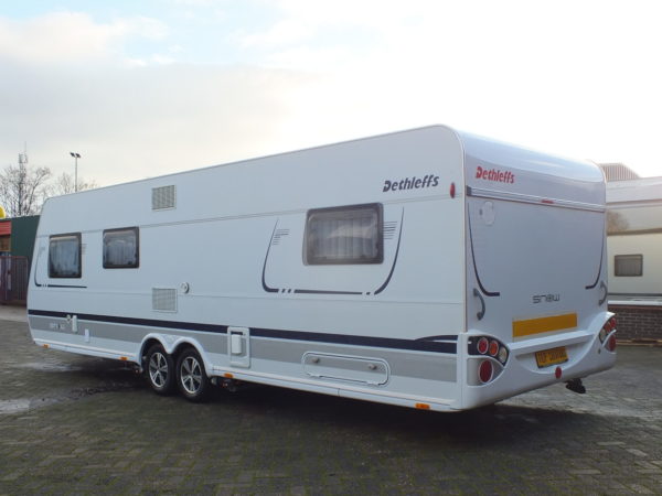 DETHLEFFS SNOW 750 DBM met AIRCO, MOVER, ALDE VERWARMING - Afbeelding 3