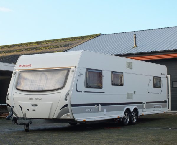 DETHLEFFS SNOW 750 DBM met AIRCO, MOVER, ALDE VERWARMING - Afbeelding 2