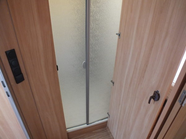 DETHLEFFS SNOW 750 DBM met AIRCO, MOVER, ALDE VERWARMING - Afbeelding 29