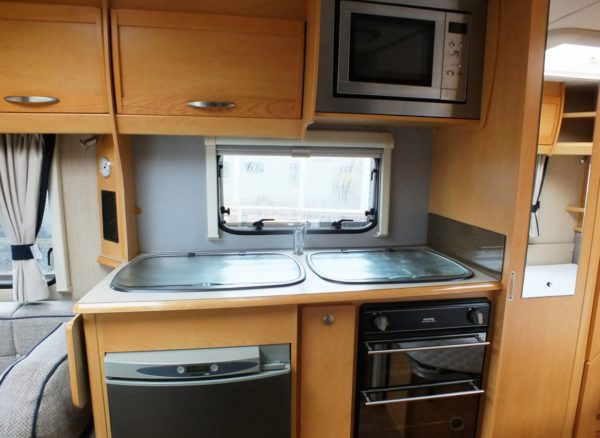 Elddis Avante RAMBLER 540 SE MET MOVER, VOORTENT EN DOUCHE - Afbeelding 17