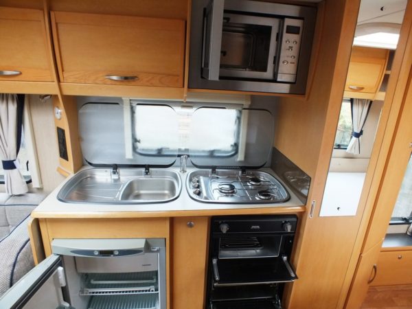 Elddis Avante RAMBLER 540 SE MET MOVER, VOORTENT EN DOUCHE - Afbeelding 19
