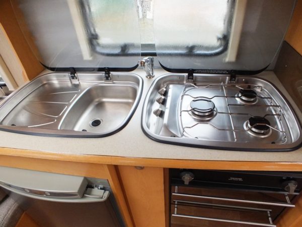 Elddis Avante RAMBLER 540 SE MET MOVER, VOORTENT EN DOUCHE - Afbeelding 18