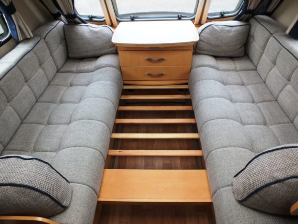 Elddis Avante RAMBLER 540 SE MET MOVER, VOORTENT EN DOUCHE - Afbeelding 15