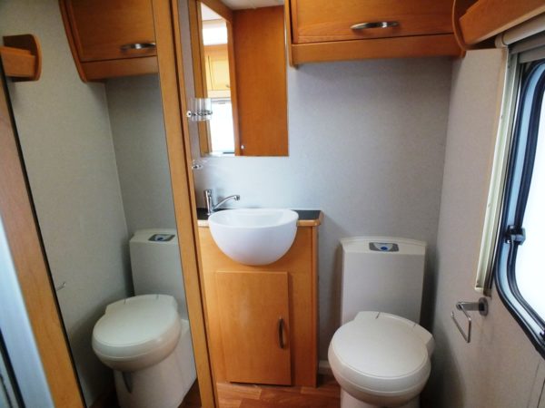 Elddis Avante RAMBLER 540 SE MET MOVER, VOORTENT EN DOUCHE - Afbeelding 11