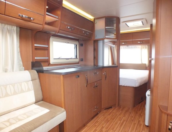 KNAUS Sudwind Exclusive 500 FU bj.2012, met BRAND VOORTENT - Afbeelding 12