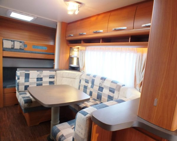 HOBBY De Luxe 560 KMFE bj.2010, 6 SLAAPPLAATSEN, VOORTENT - Afbeelding 10