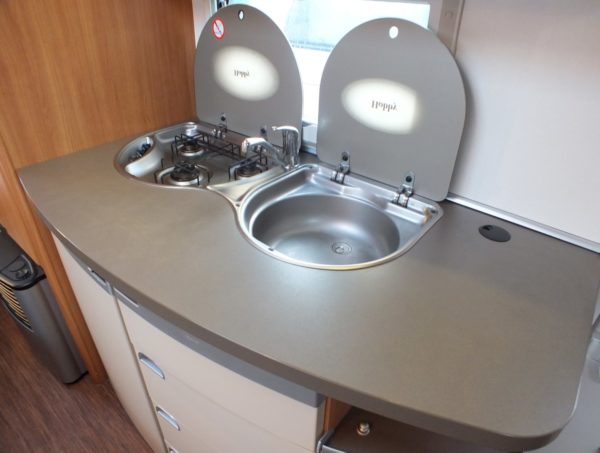 HOBBY De Luxe 560 KMFE bj.2010, 6 SLAAPPLAATSEN, VOORTENT - Afbeelding 16