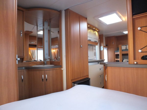 HOBBY De Luxe 560 KMFE bj.2010, 6 SLAAPPLAATSEN, VOORTENT - Afbeelding 19